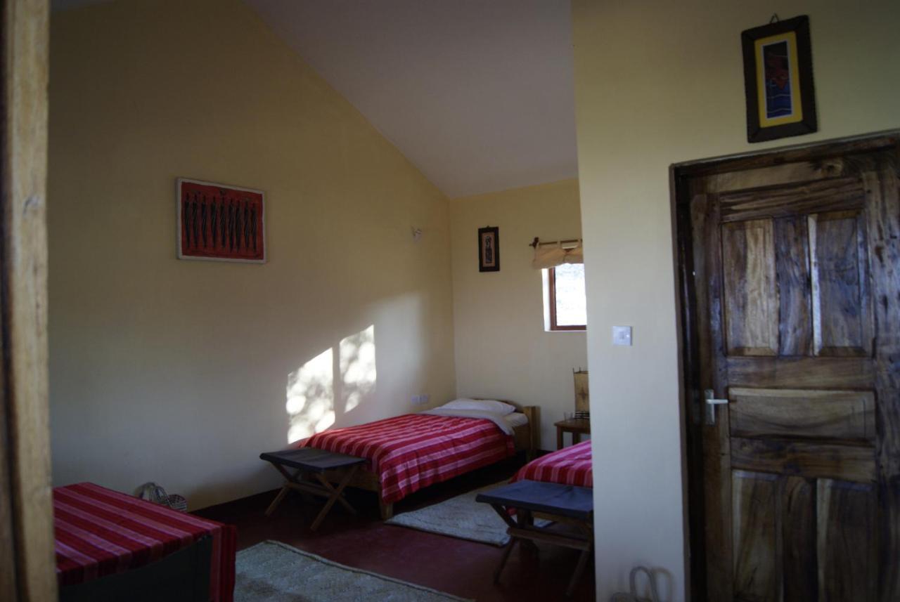 African Sunrise Lodge And Campsite Mto wa Mbu ภายนอก รูปภาพ