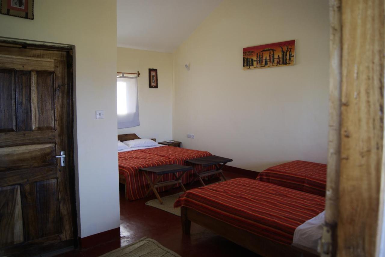 African Sunrise Lodge And Campsite Mto wa Mbu ภายนอก รูปภาพ