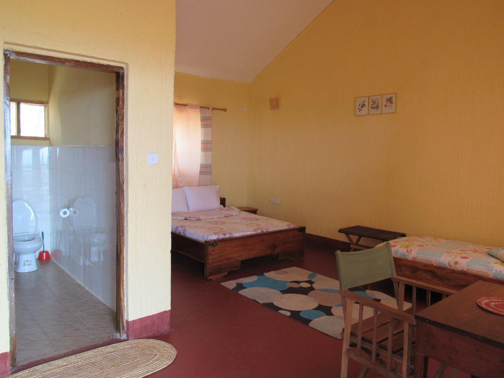 African Sunrise Lodge And Campsite Mto wa Mbu ภายนอก รูปภาพ