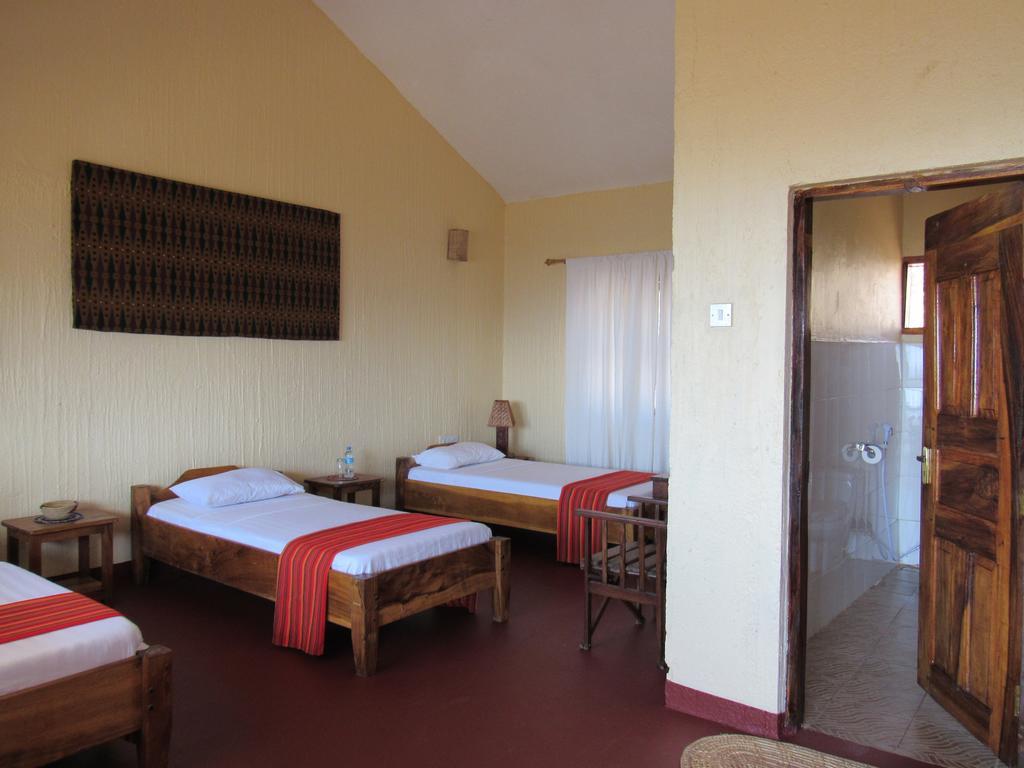 African Sunrise Lodge And Campsite Mto wa Mbu ภายนอก รูปภาพ
