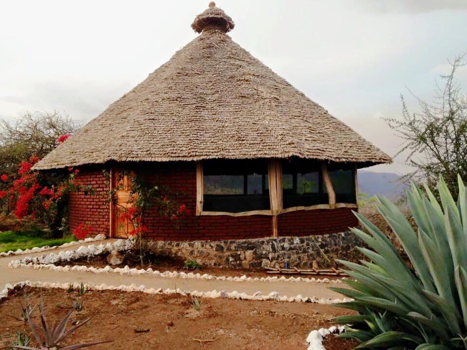 African Sunrise Lodge And Campsite Mto wa Mbu ภายนอก รูปภาพ
